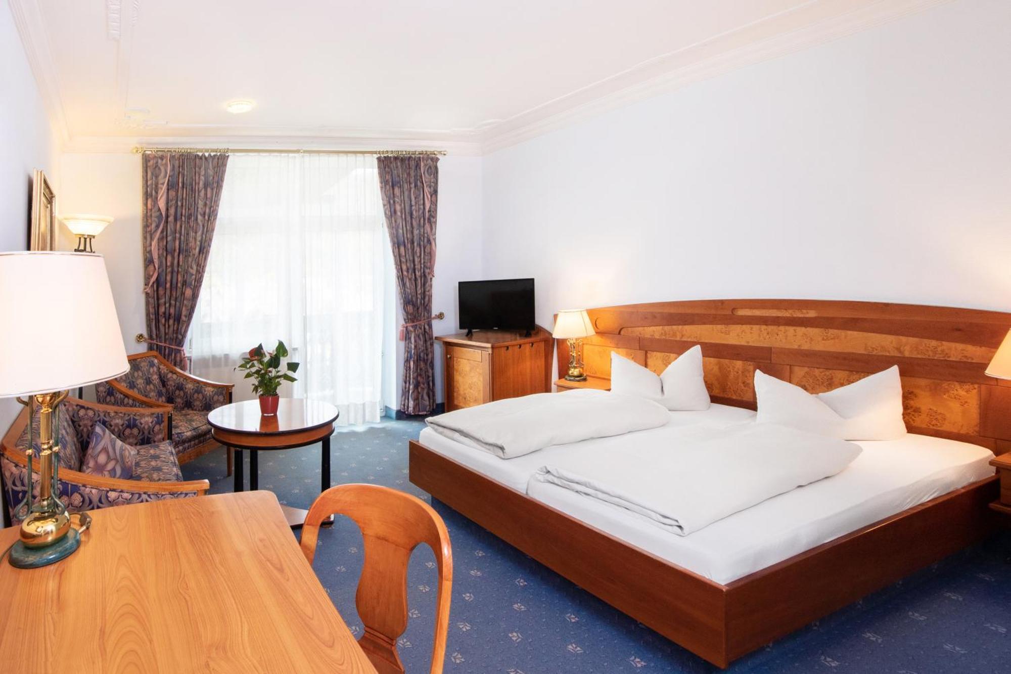 Post-Hotel Mittenwald Εξωτερικό φωτογραφία