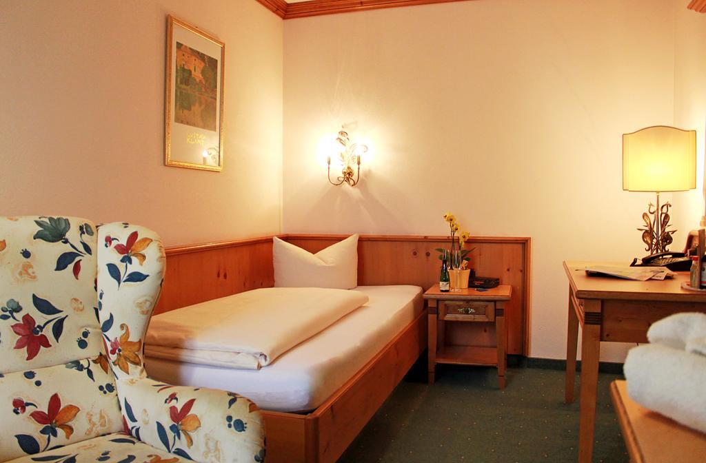 Post-Hotel Mittenwald Εξωτερικό φωτογραφία